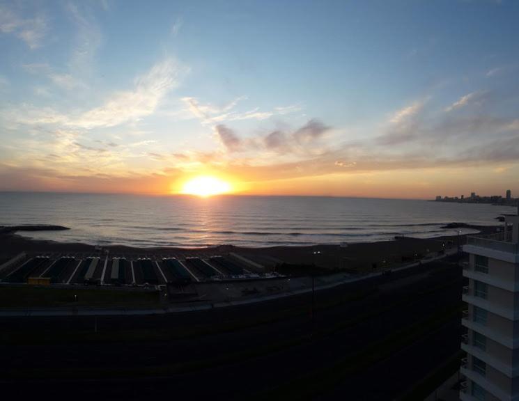 Ferienwohnung Frente Al Mar Charlone Mar del Plata Exterior foto